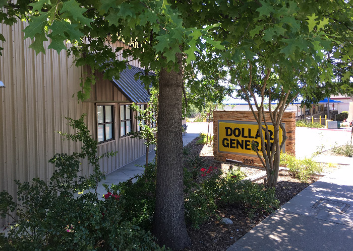 dollar general store Retail Centers